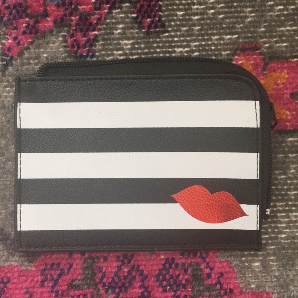 Sephora mini makeup bag